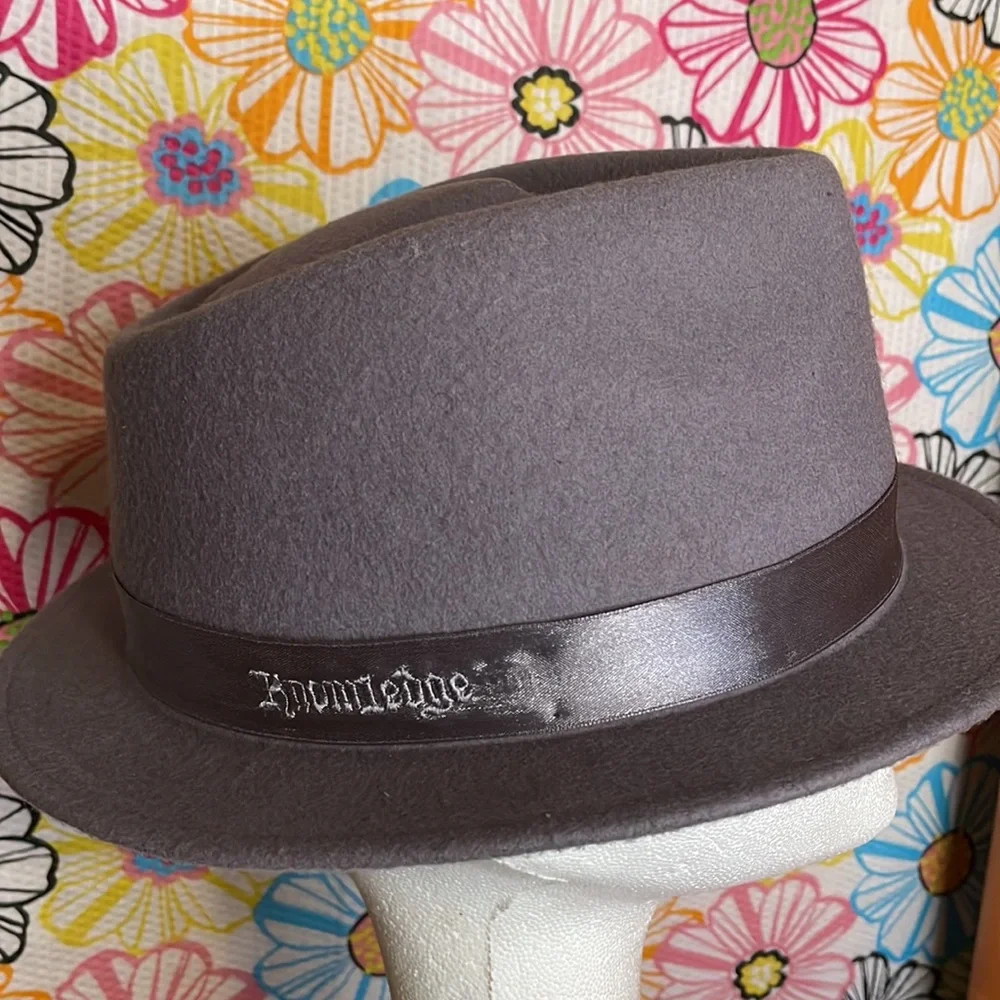 Classic small brim felt fedora - Picture 4 of 6